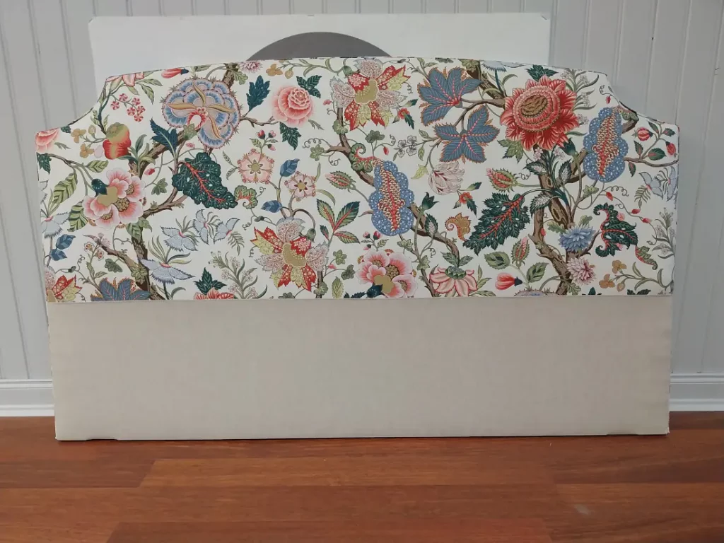 Tête de lit sur mesure réalisées à Saint Hilaire Des Loges